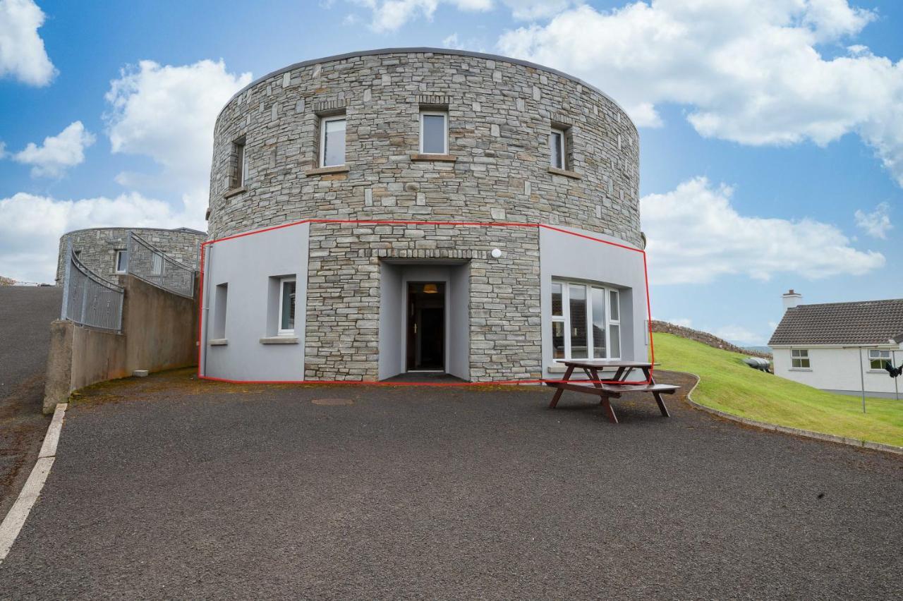 Downings Coastguard Cottages - Type B-E ภายนอก รูปภาพ