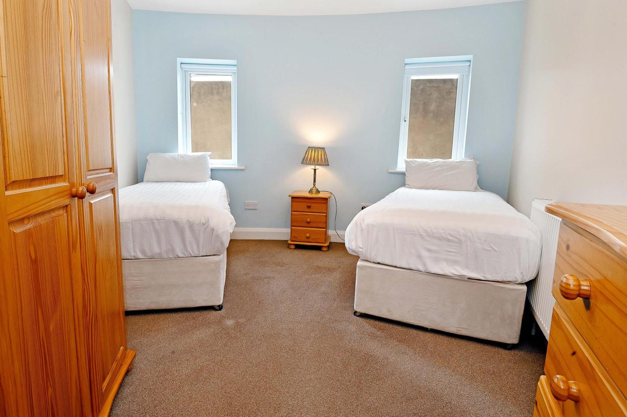Downings Coastguard Cottages - Type B-E ภายนอก รูปภาพ