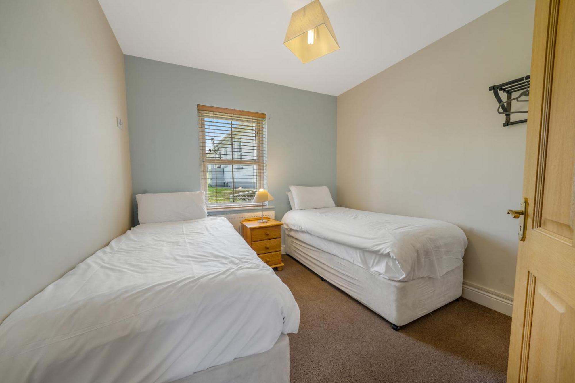 Downings Coastguard Cottages - Type B-E ภายนอก รูปภาพ