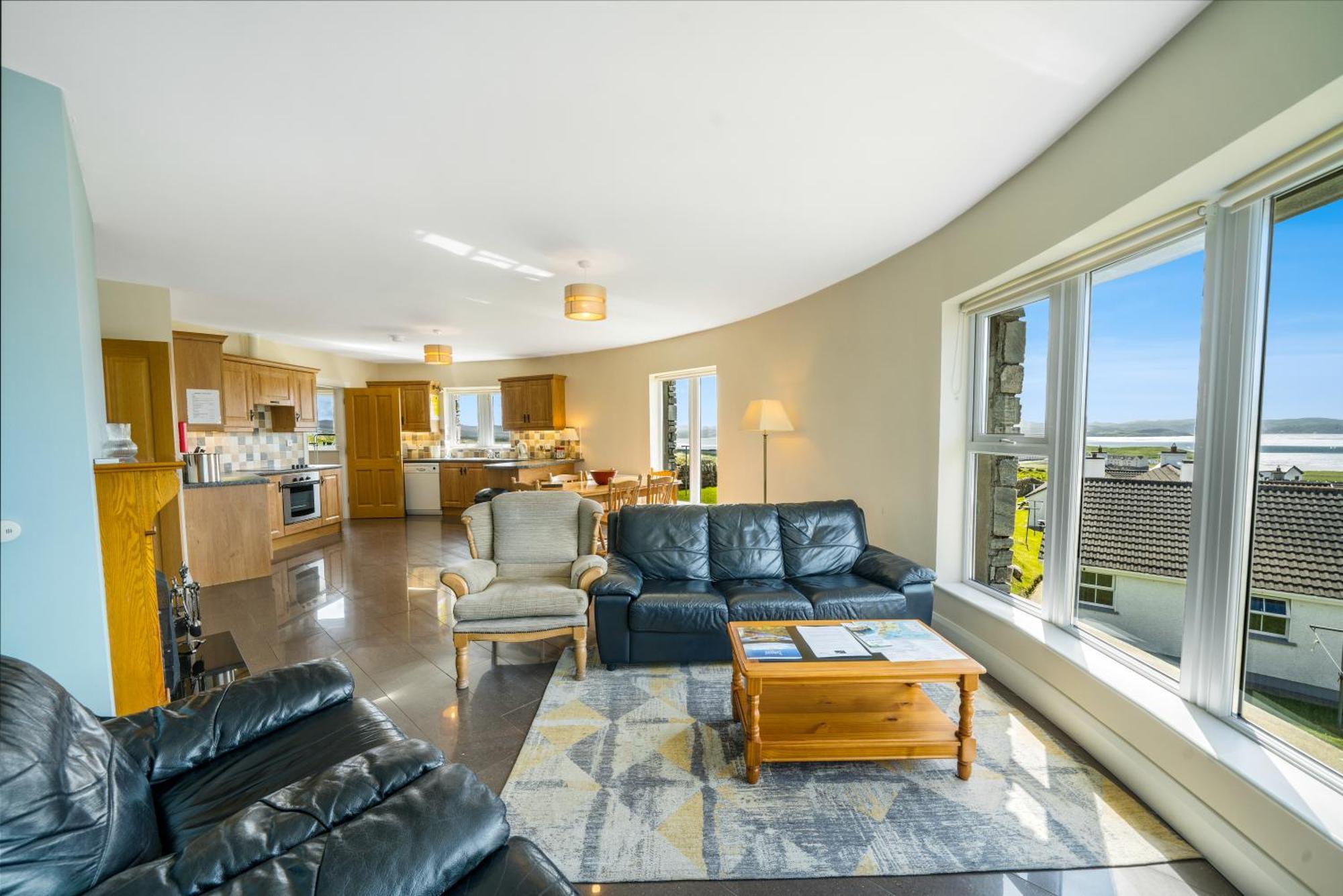 Downings Coastguard Cottages - Type B-E ภายนอก รูปภาพ
